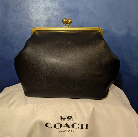 NEW Coach Large Kisslock SOLD OUT - Picture 7 of 12